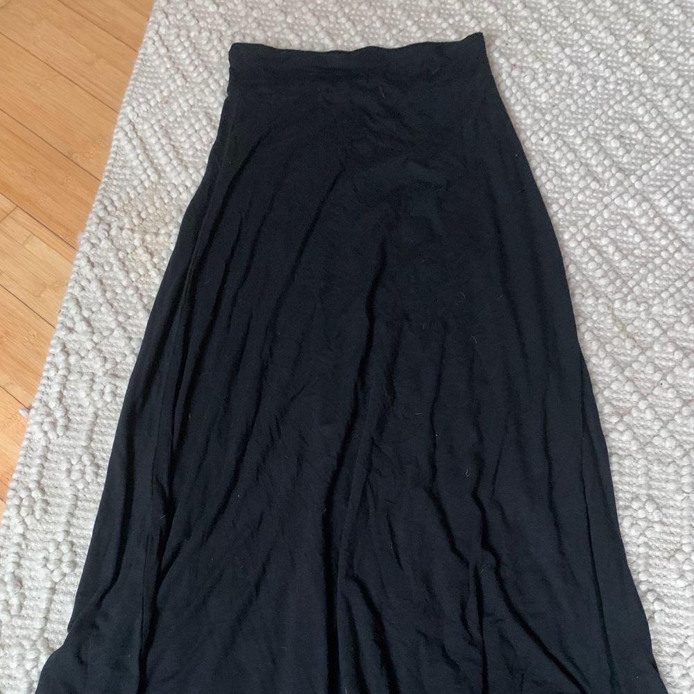 Gap black maxi skirt